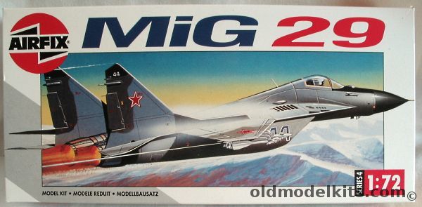 Airfix 1/72 Mig-29 Fulcrum - Soviet Air Force Red Guards Unit or Polish Air Force 1 PLM, 04037 plastic model kit